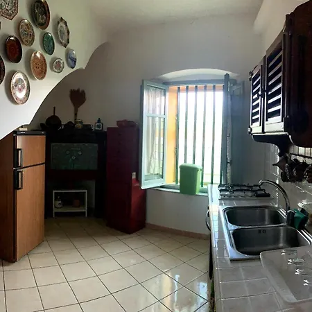 Holiday home Iole